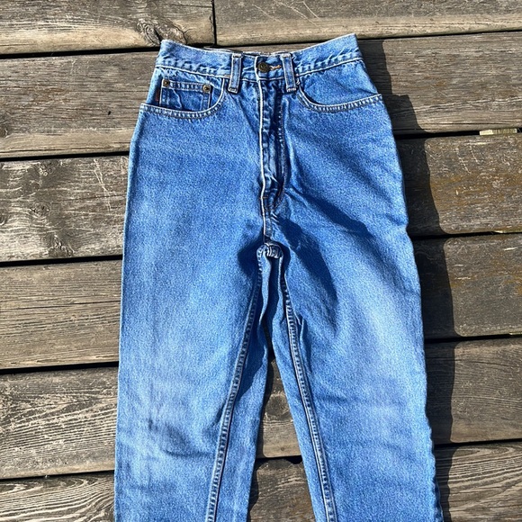 Amazing Vintage Blue Jeans - Picture 2 of 8